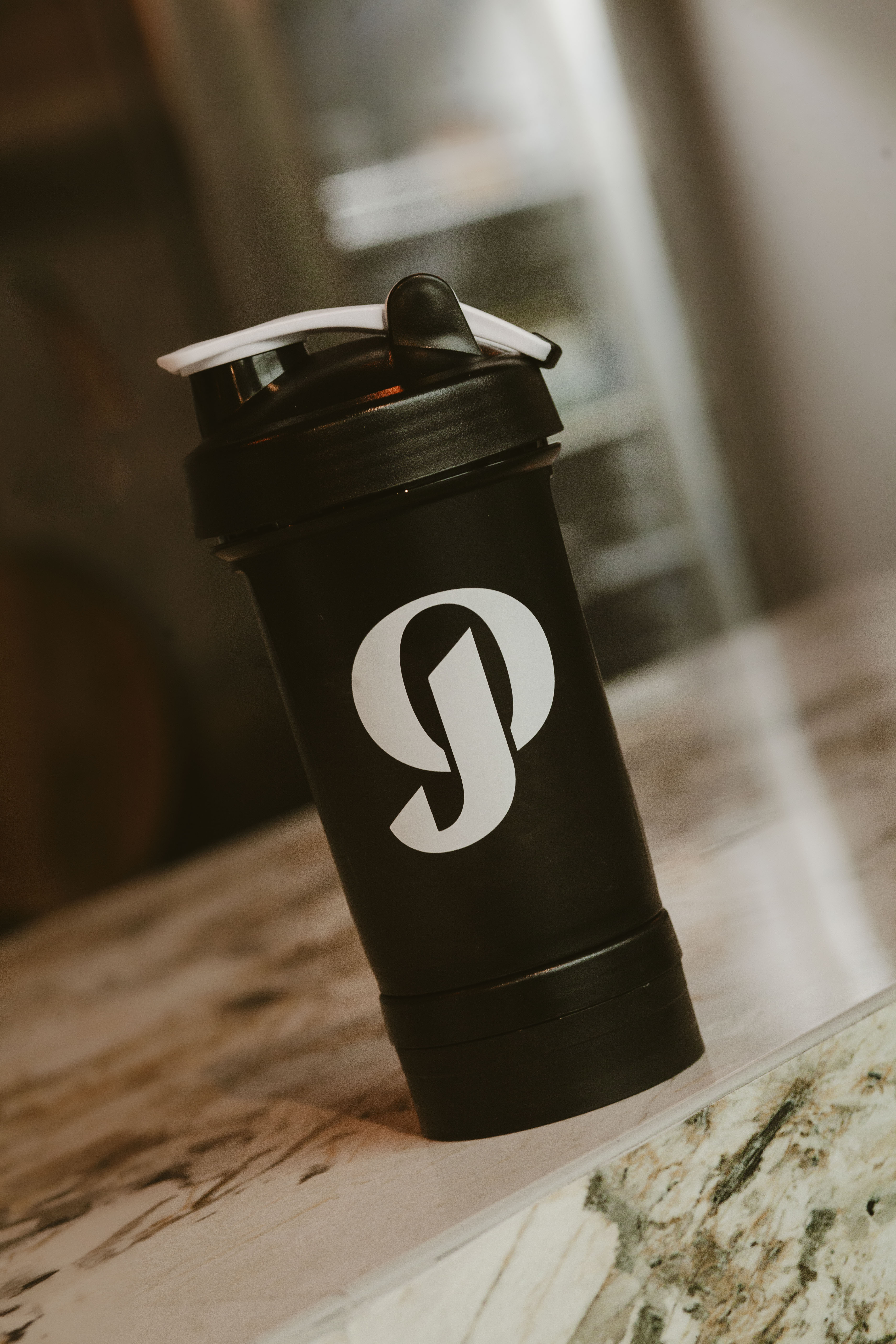 Shakebeker
